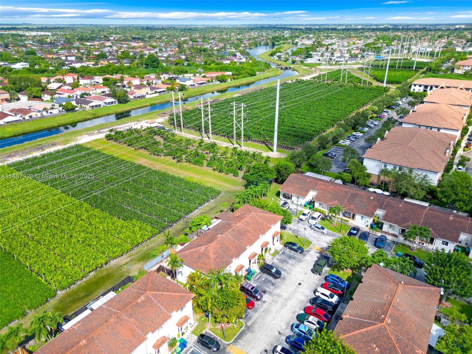 16928 SW 138th Ct Miami, FL 33177