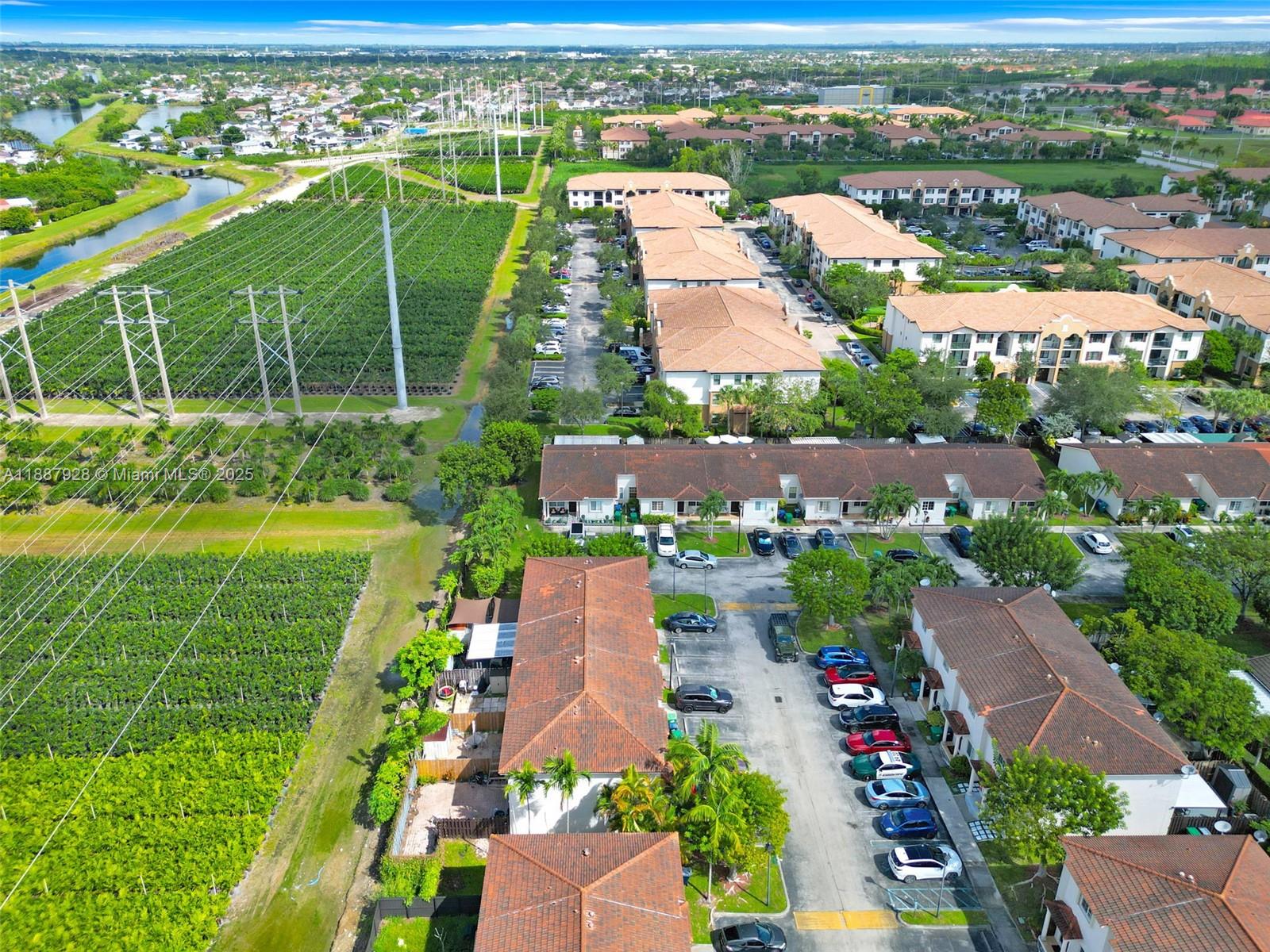 16928 SW 138th Ct Miami, FL 33177