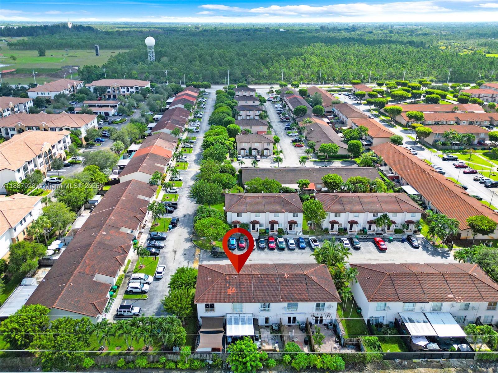 16928 SW 138th Ct Miami, FL 33177