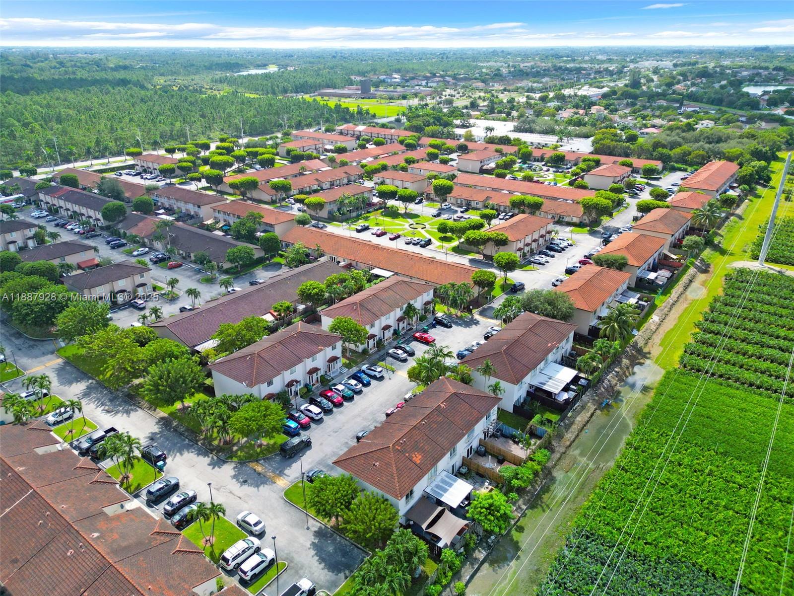 16928 SW 138th Ct Miami, FL 33177