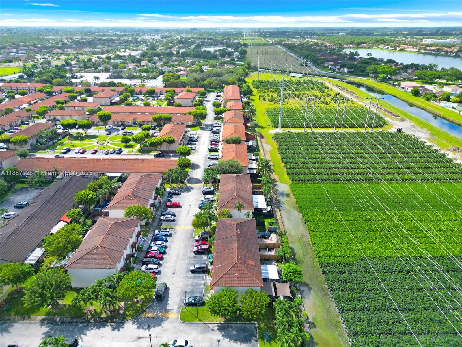 16928 SW 138th Ct Miami, FL 33177