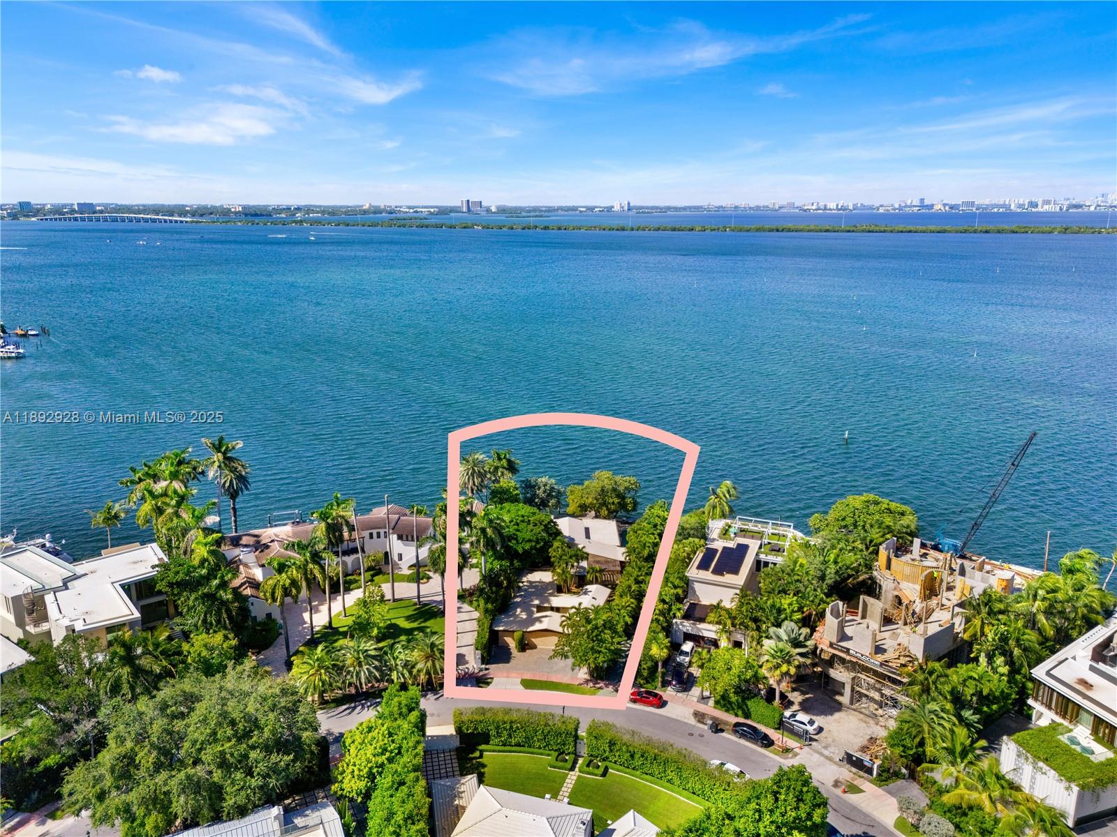 444 W Rivo Alto Dr Miami Beach, FL 33139