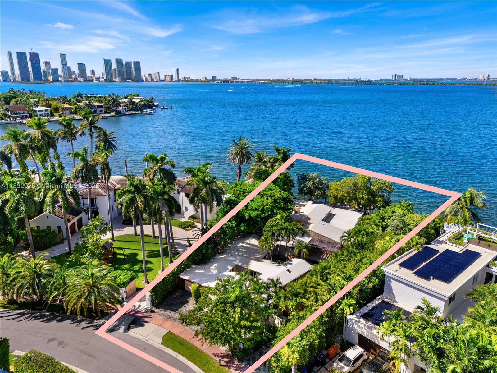 444 W Rivo Alto Dr Miami Beach, FL 33139