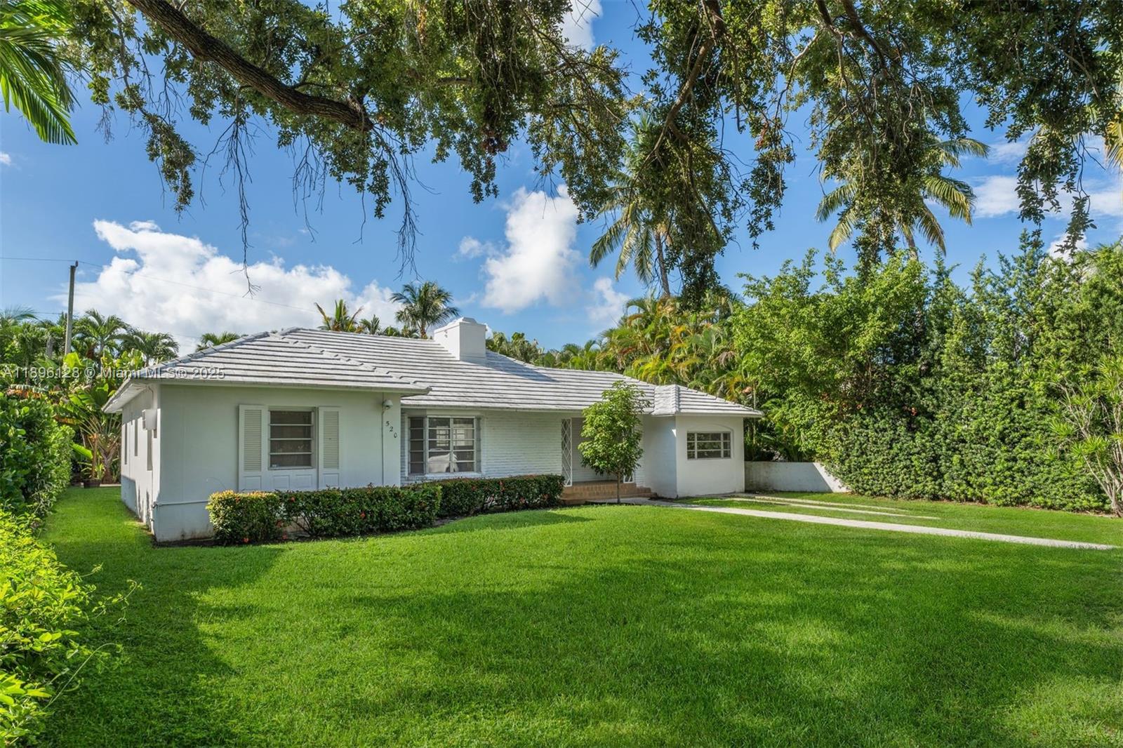 520 W 51st Ter Miami Beach, FL 33140