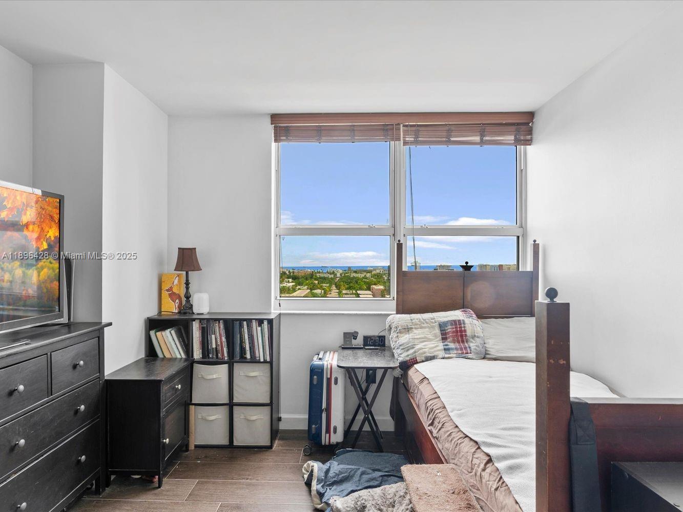 650 West Ave #1208 Miami Beach, FL 33139