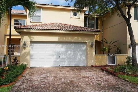 11324 NW 54th Ter
