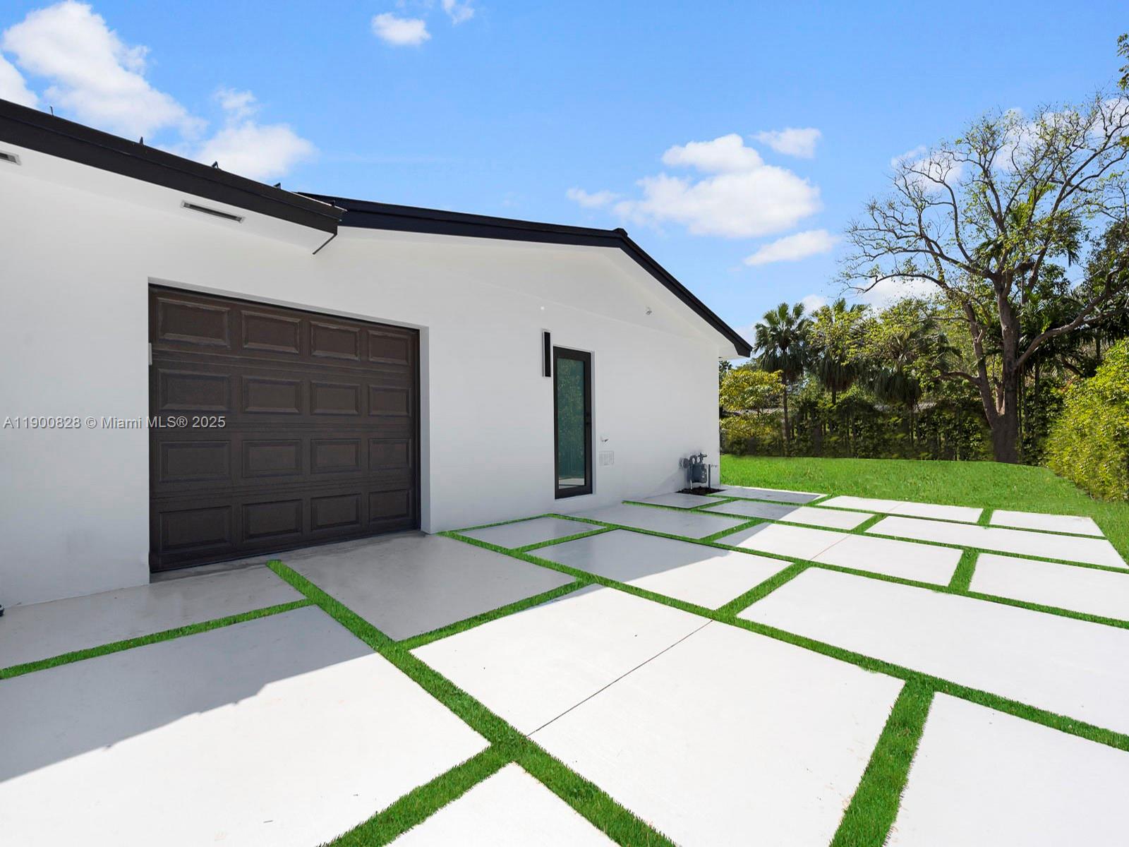 16610 SW 82nd Ct Palmetto Bay, FL 33157