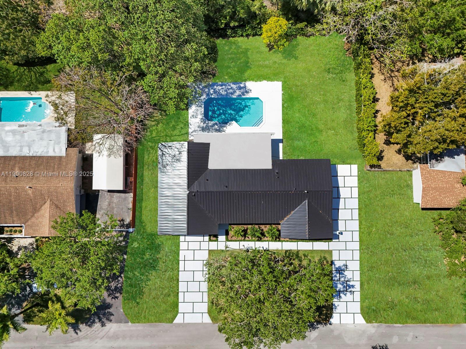 16610 SW 82nd Ct Palmetto Bay, FL 33157