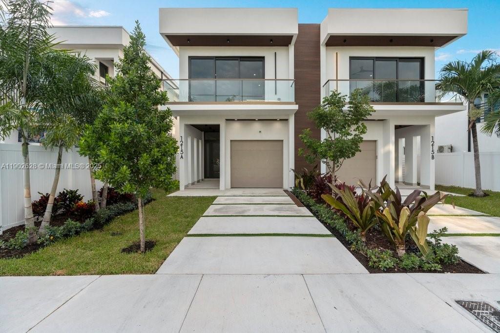 1215 NE 11th Ave #B Fort Lauderdale, FL 33304