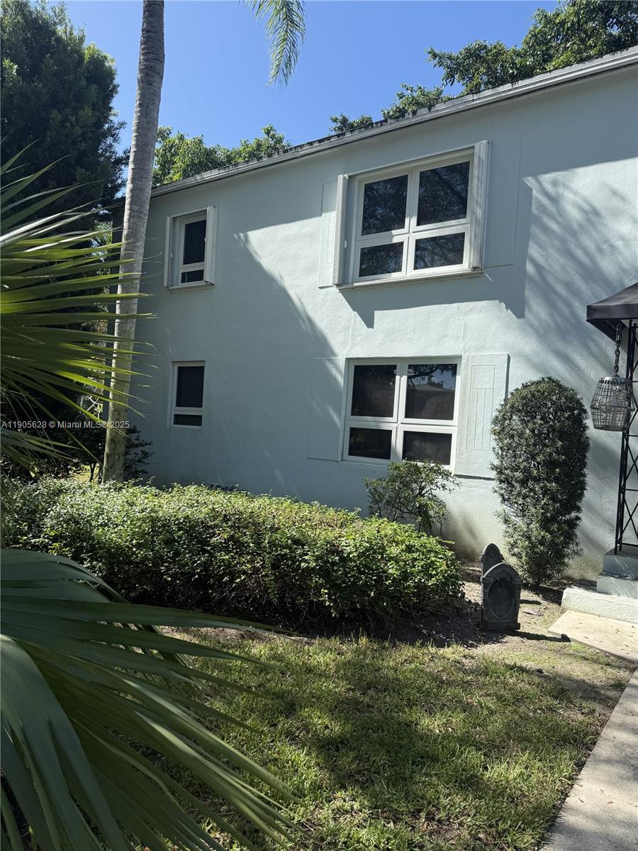 7700 SW 56th Ave #4 Miami, FL 33143