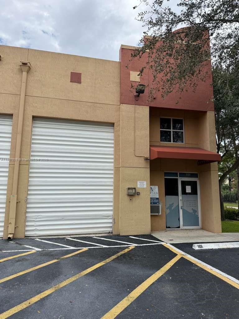 12170 SW 128th Ct #101