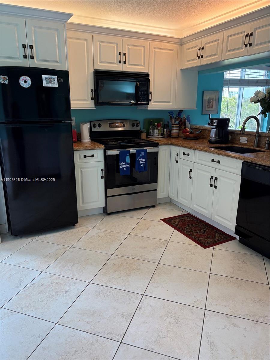 275 Palm Ave #B201 Jupiter, FL 33477