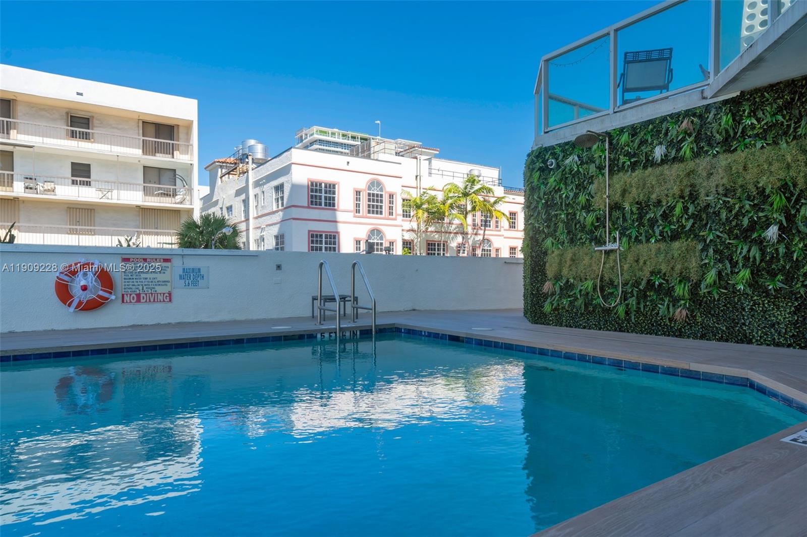 3411 Indian Crk Dr #1201 Miami Beach, FL 33140