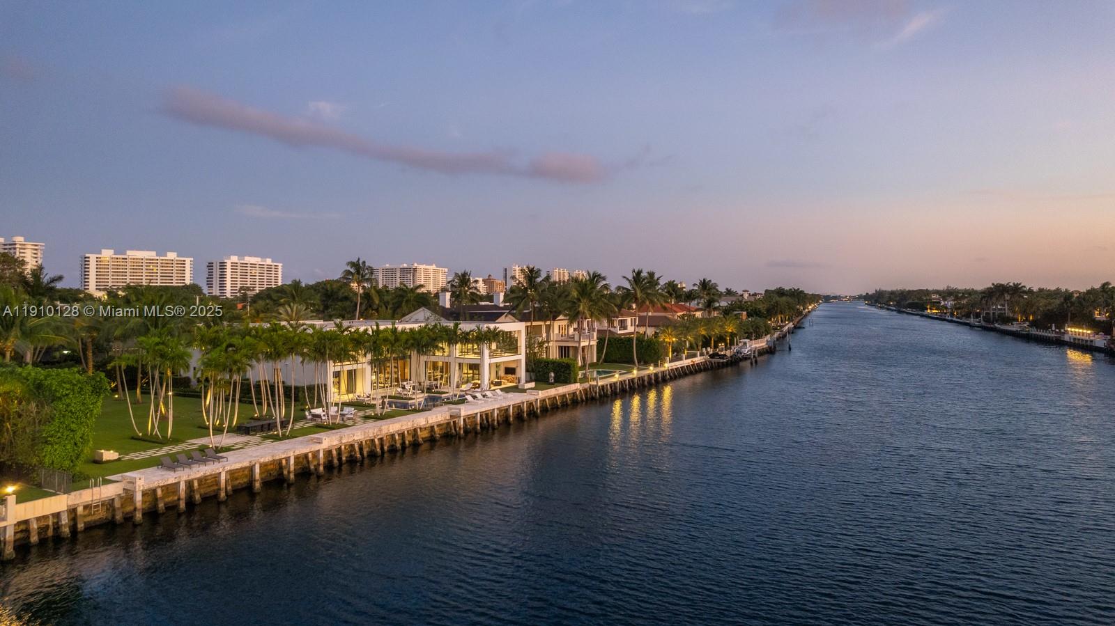 1175 Spanish Riv Rd Boca Raton, FL 33432