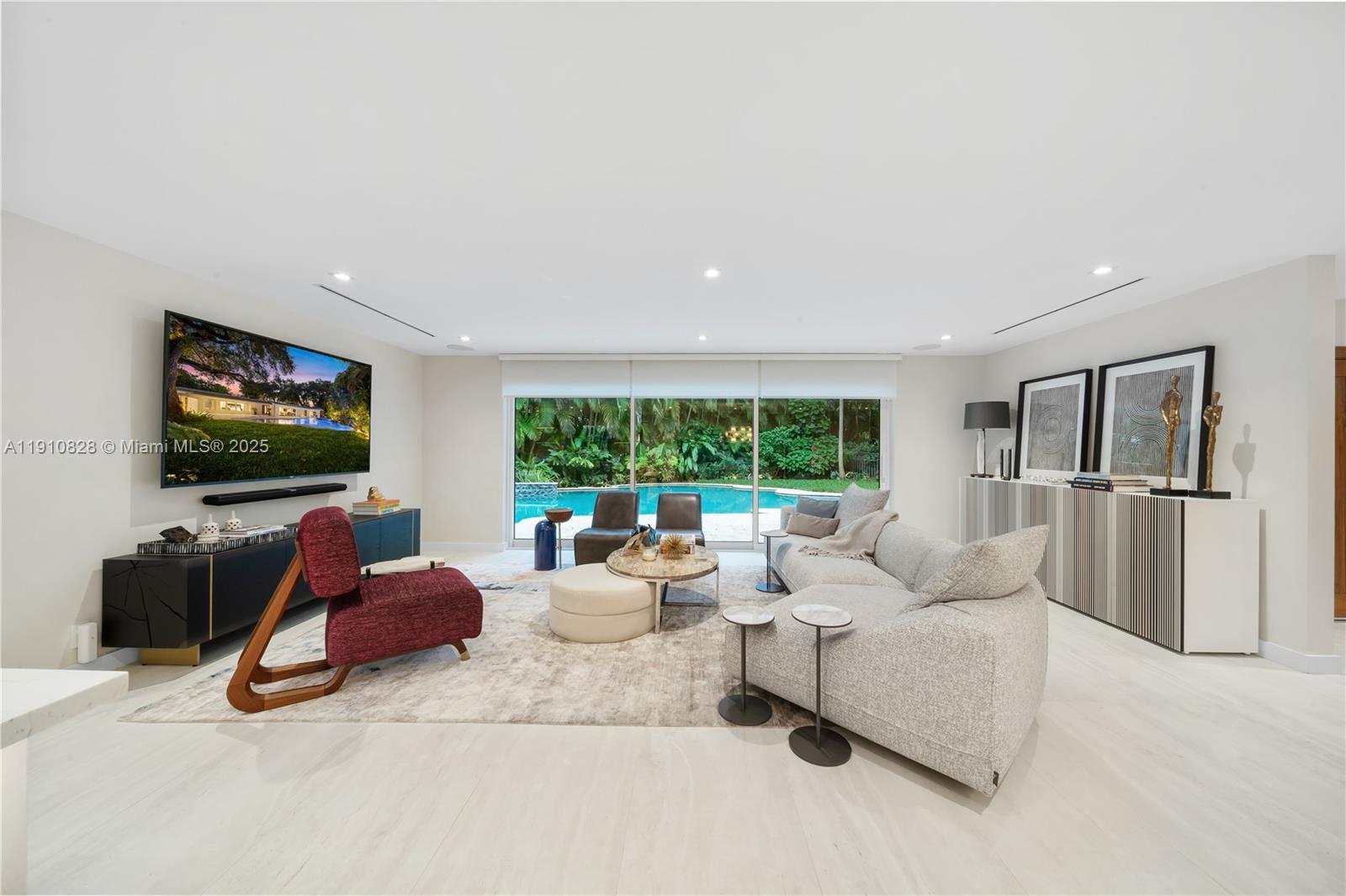 1075 NE 99th St Miami Shores, FL 33138