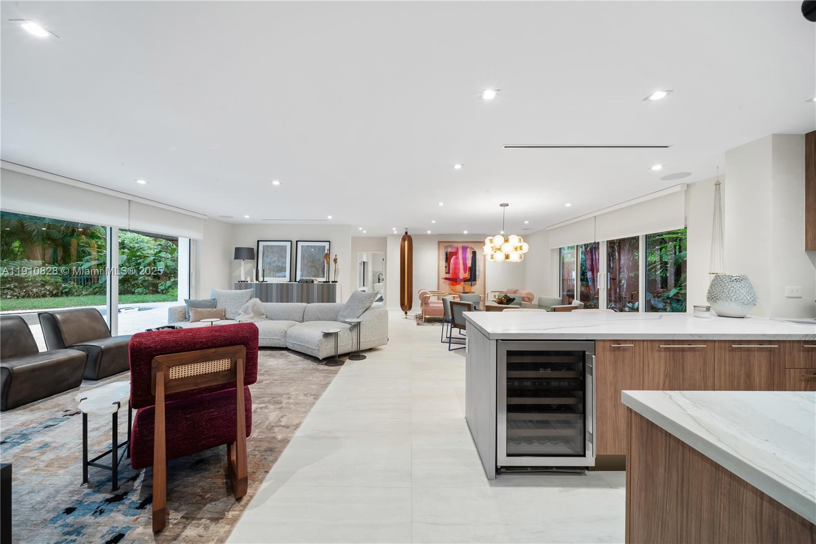 1075 NE 99th St Miami Shores, FL 33138