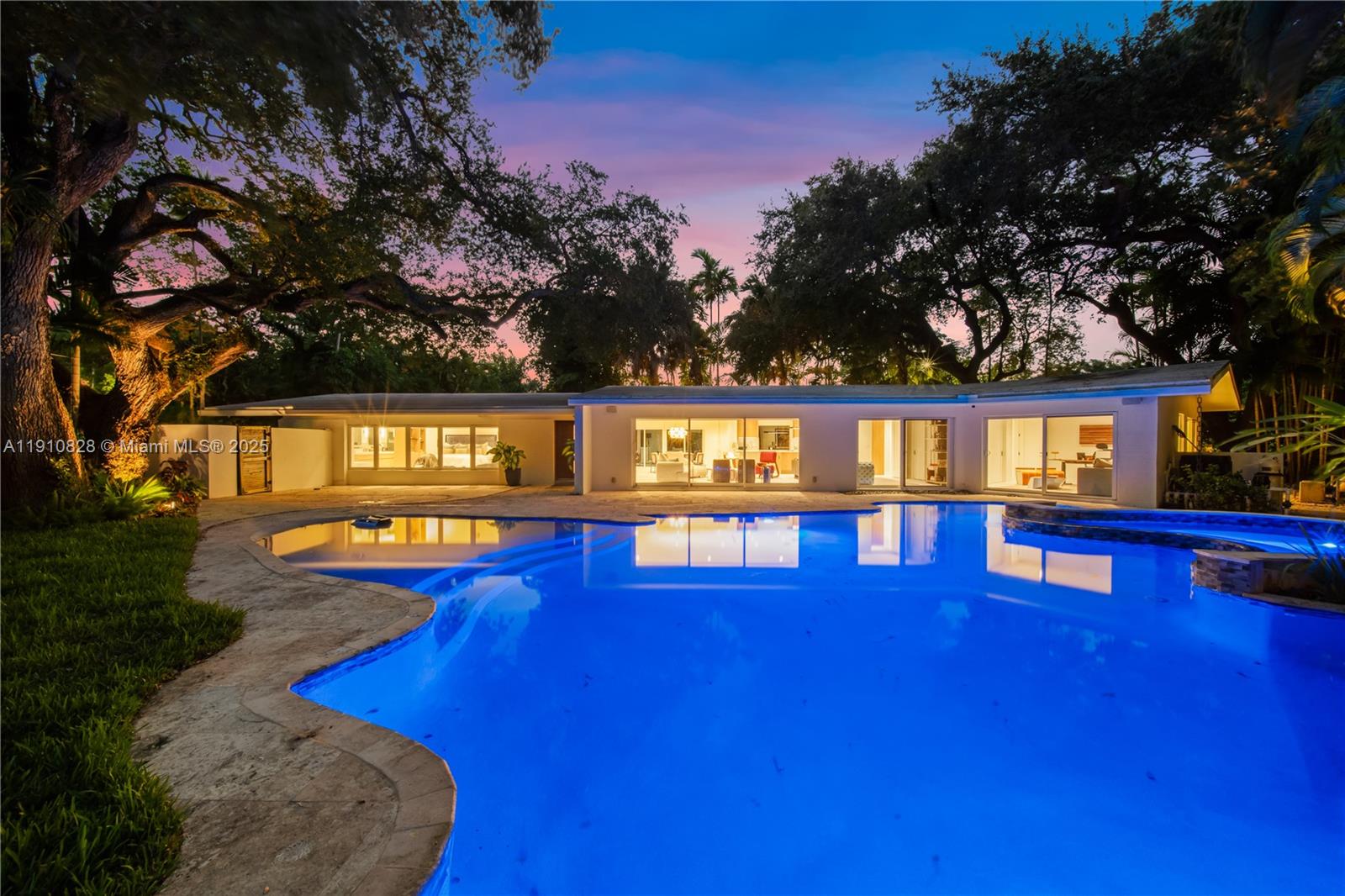 1075 NE 99th St Miami Shores, FL 33138