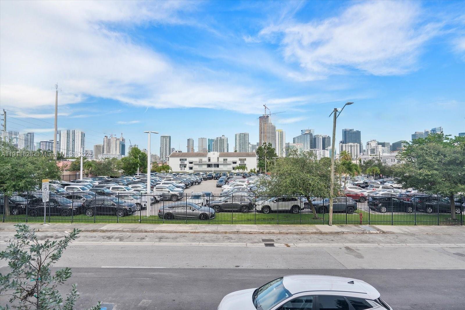 420 SW 7th Ave #203 Miami, FL 33130