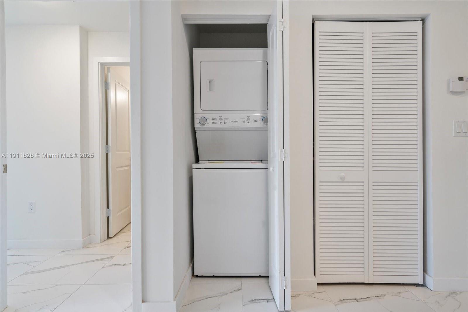 420 SW 7th Ave #203 Miami, FL 33130