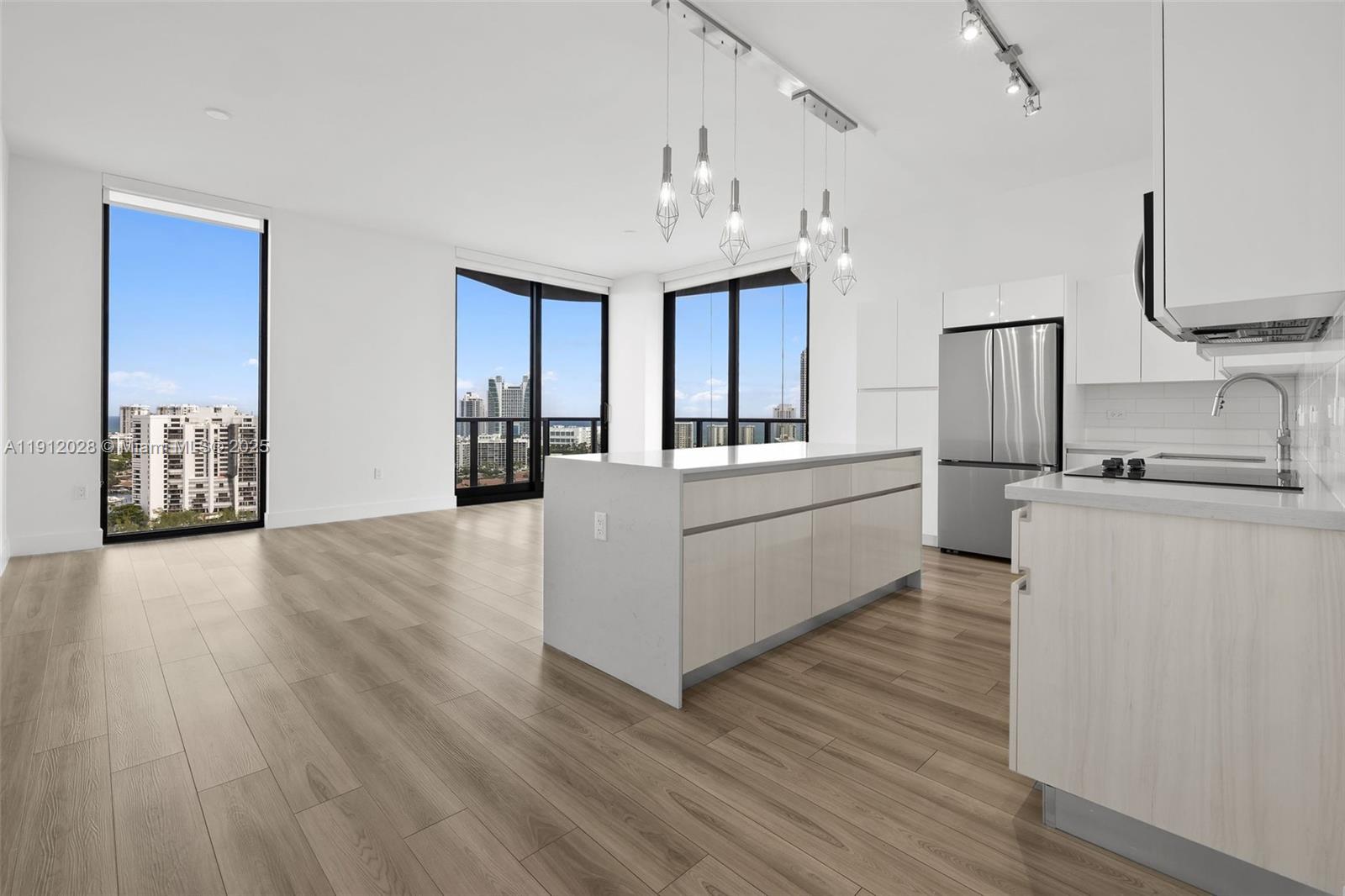 101 Diplomat Pkwy #2002