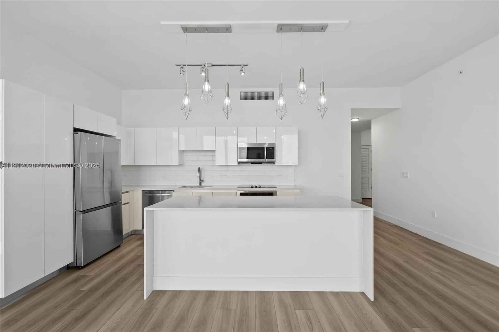 101 Diplomat Pkwy #2002 Hallandale Beach, FL 33009