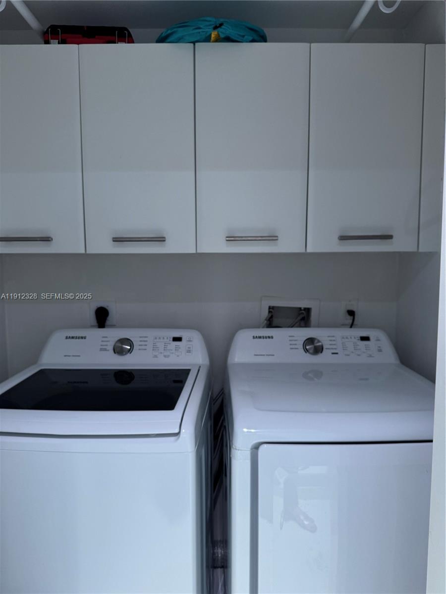 17121 Collins Ave #1905 Sunny Isles Beach, FL 33160