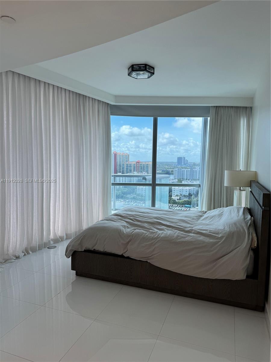 17121 Collins Ave #1905 Sunny Isles Beach, FL 33160