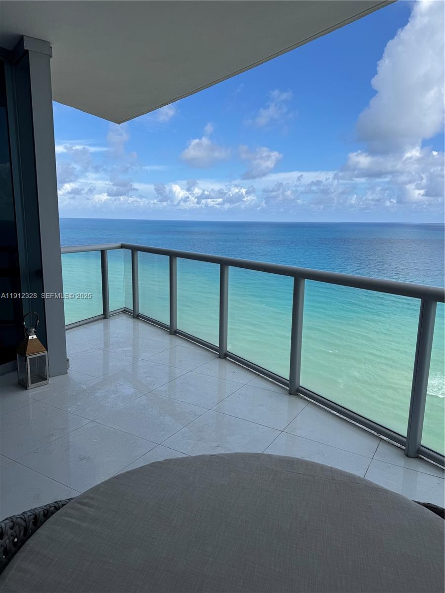 17121 Collins Ave #1905 Sunny Isles Beach, FL 33160