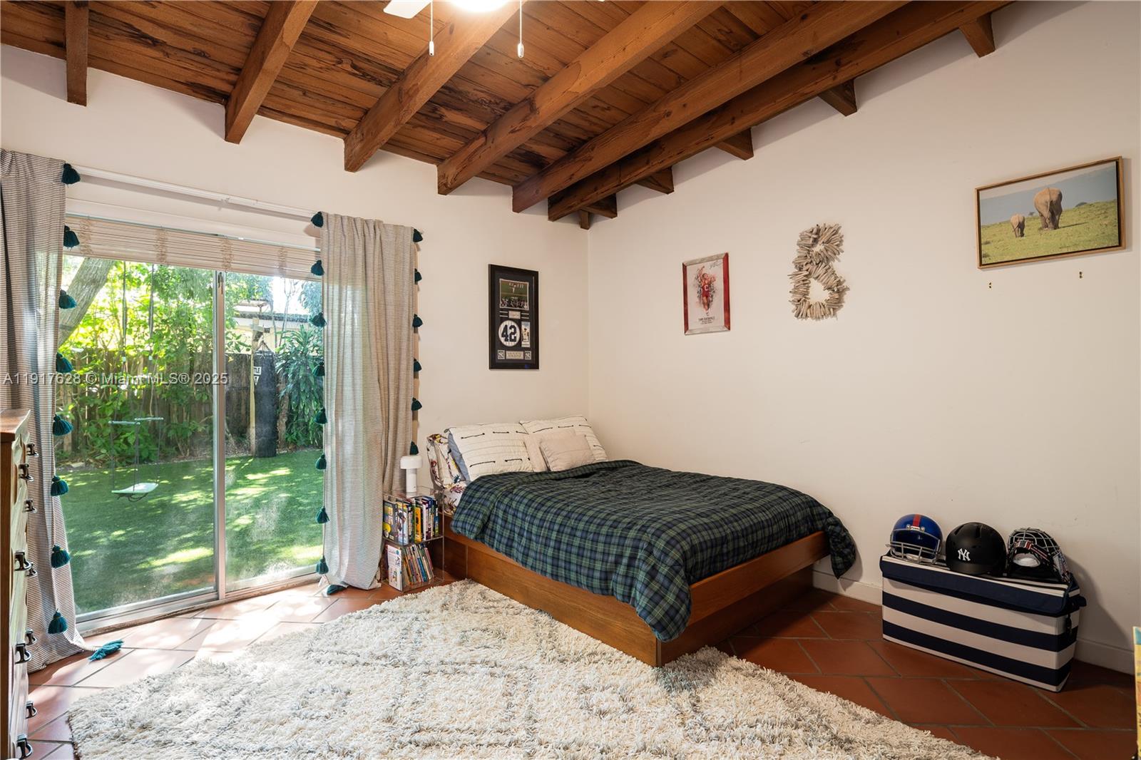 3765-1 Carmen Ct Coconut Grove, FL 33133