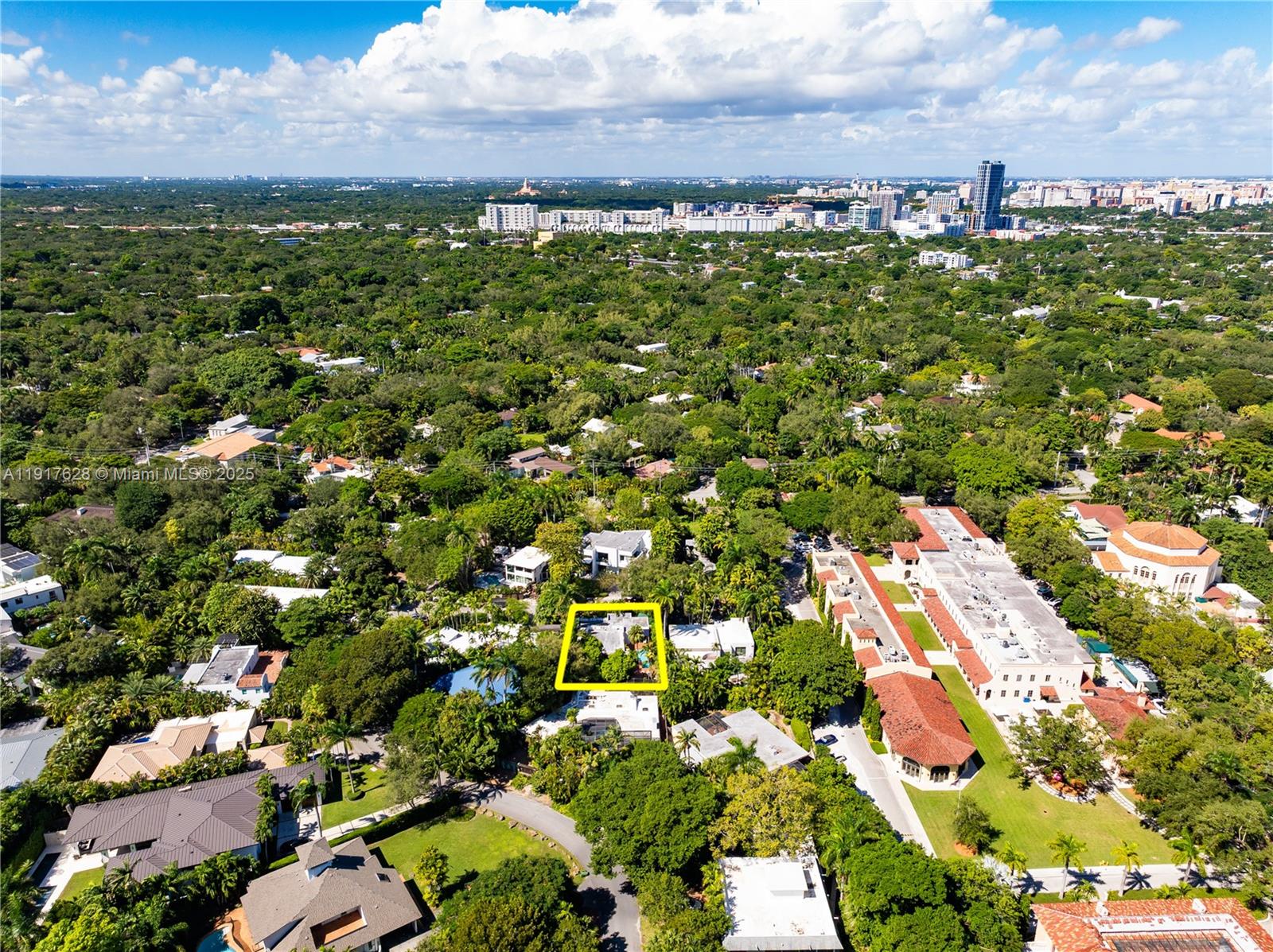 3765-1 Carmen Ct Coconut Grove, FL 33133