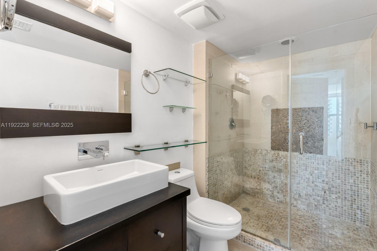 1155 Brickell Bay Dr #2409 Miami, FL 33131