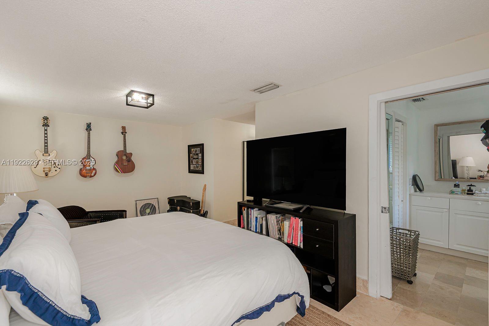 7000 Robles St Coral Gables, FL 33143