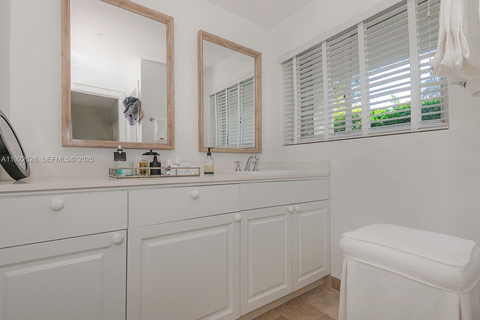 7000 Robles St Coral Gables, FL 33143