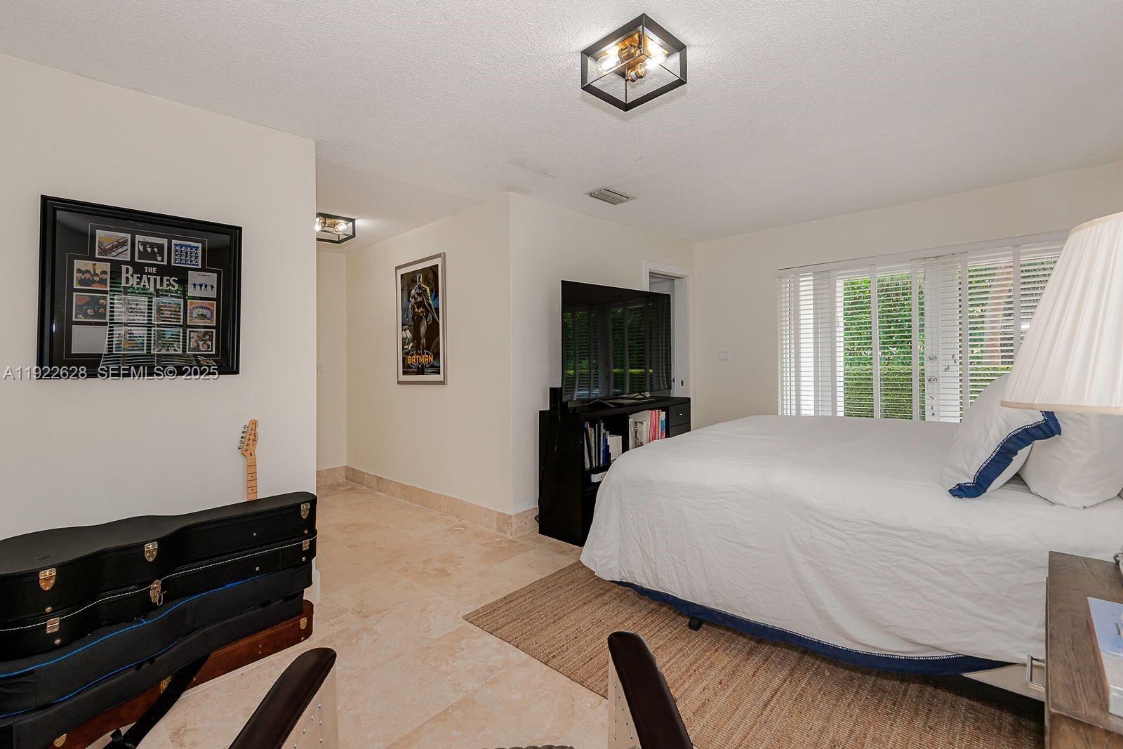 7000 Robles St Coral Gables, FL 33143