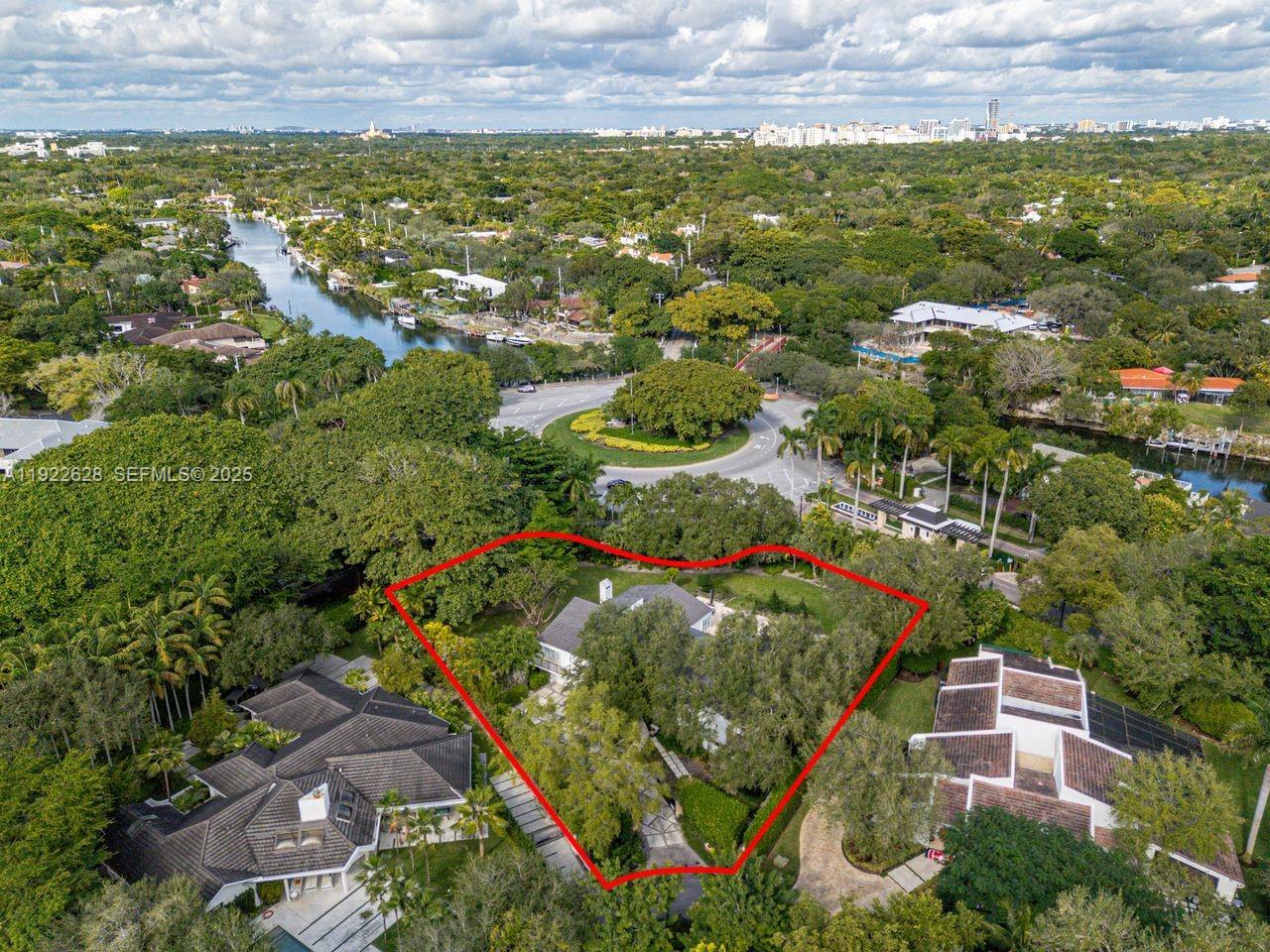 7000 Robles St Coral Gables, FL 33143