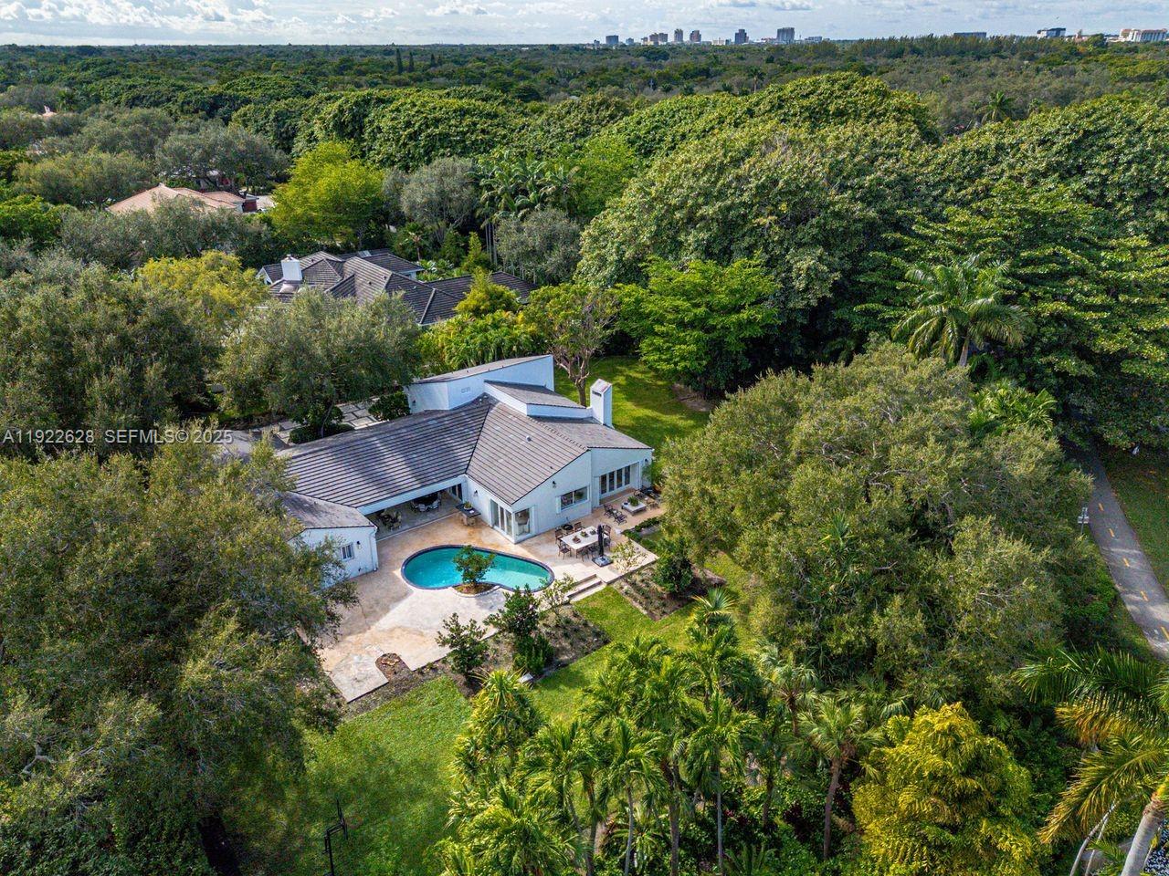 7000 Robles St Coral Gables, FL 33143