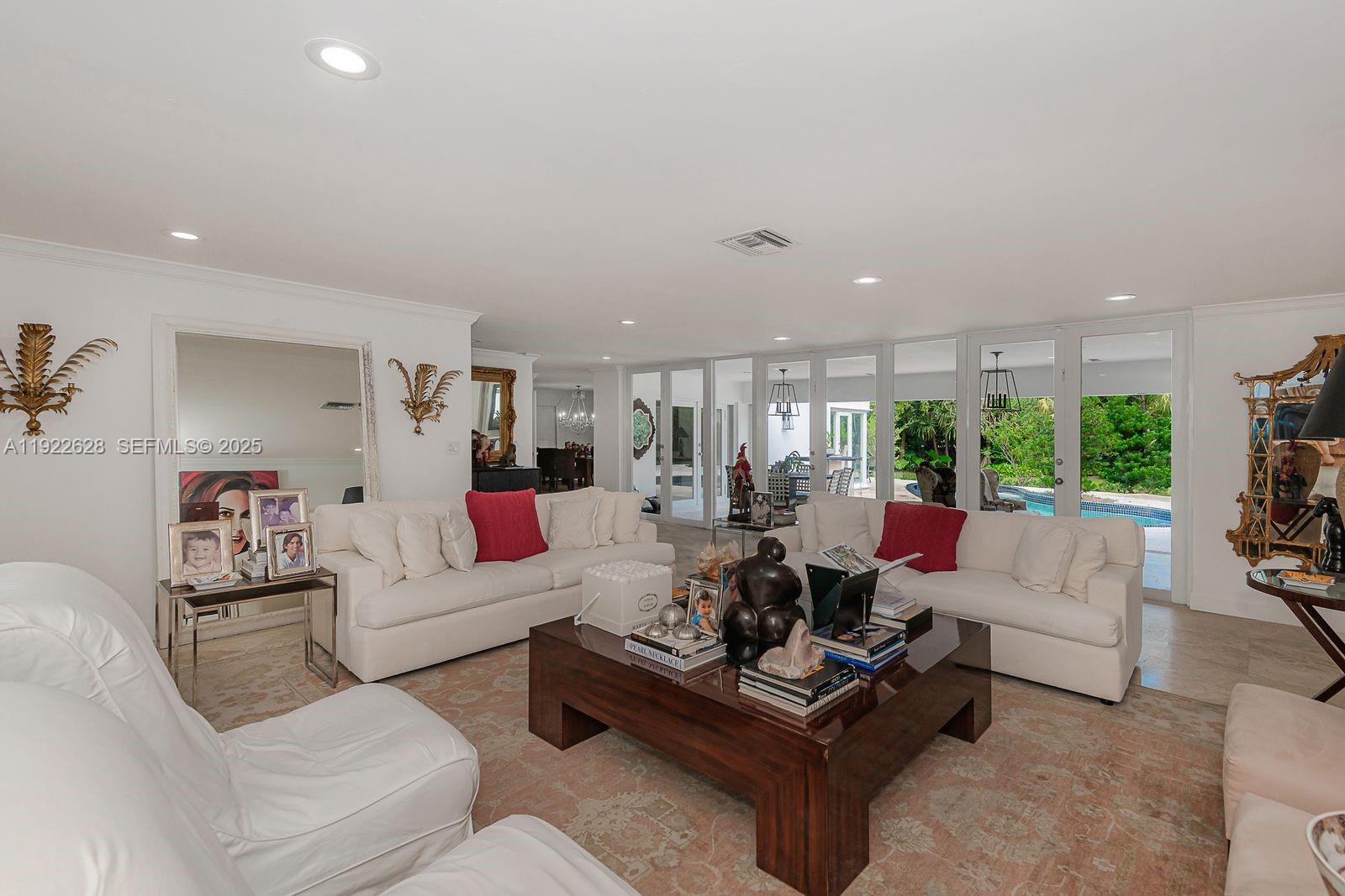 7000 Robles St Coral Gables, FL 33143