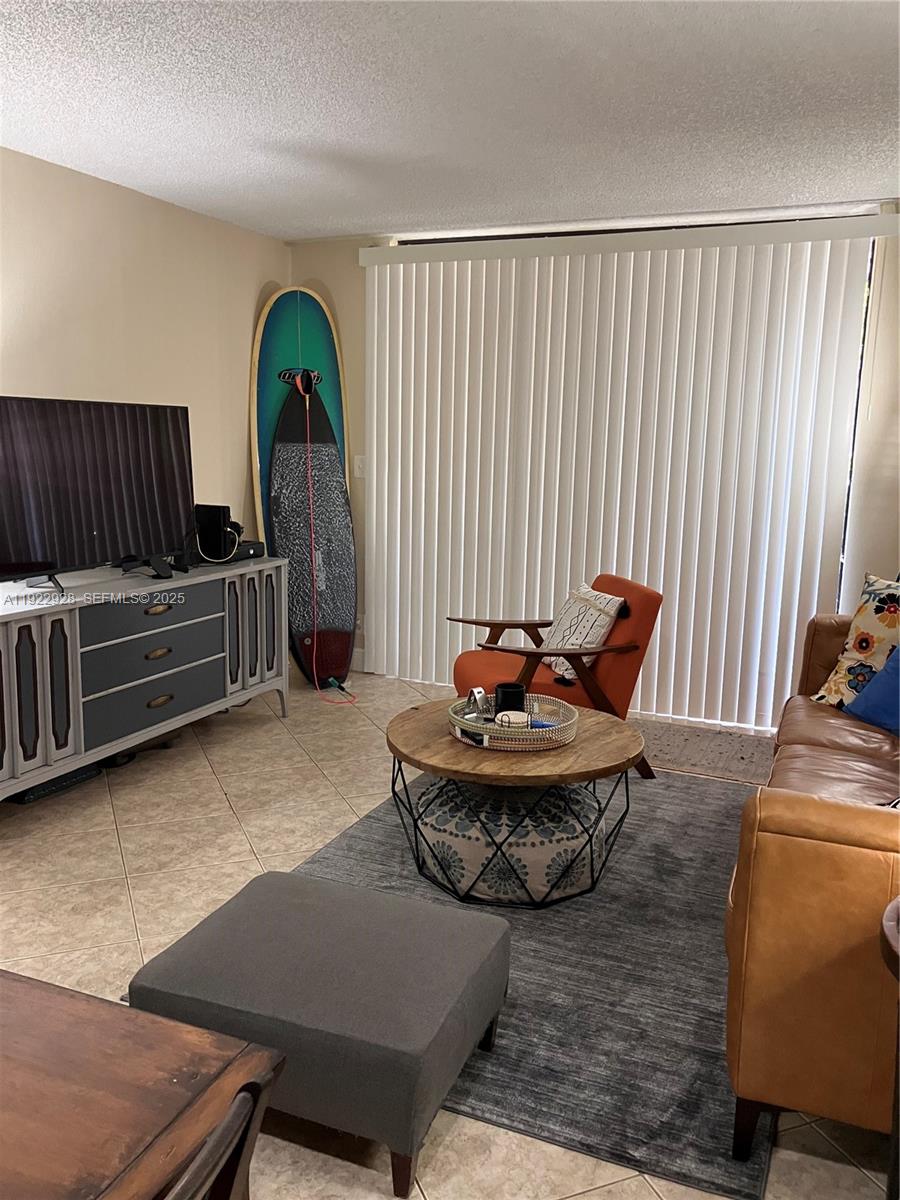 1226 S Military Trl #2213 Deerfield Beach, FL 33442