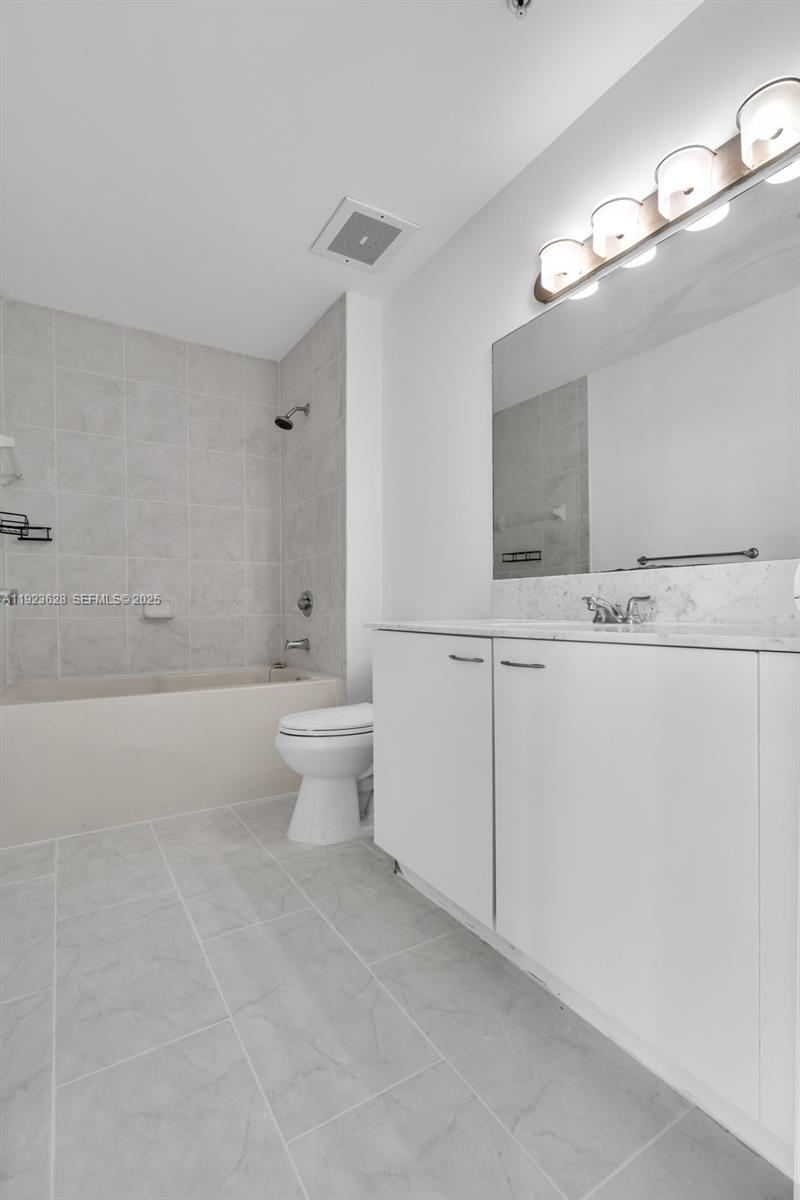 133 NE 2nd Ave #3610 Miami, FL 33132