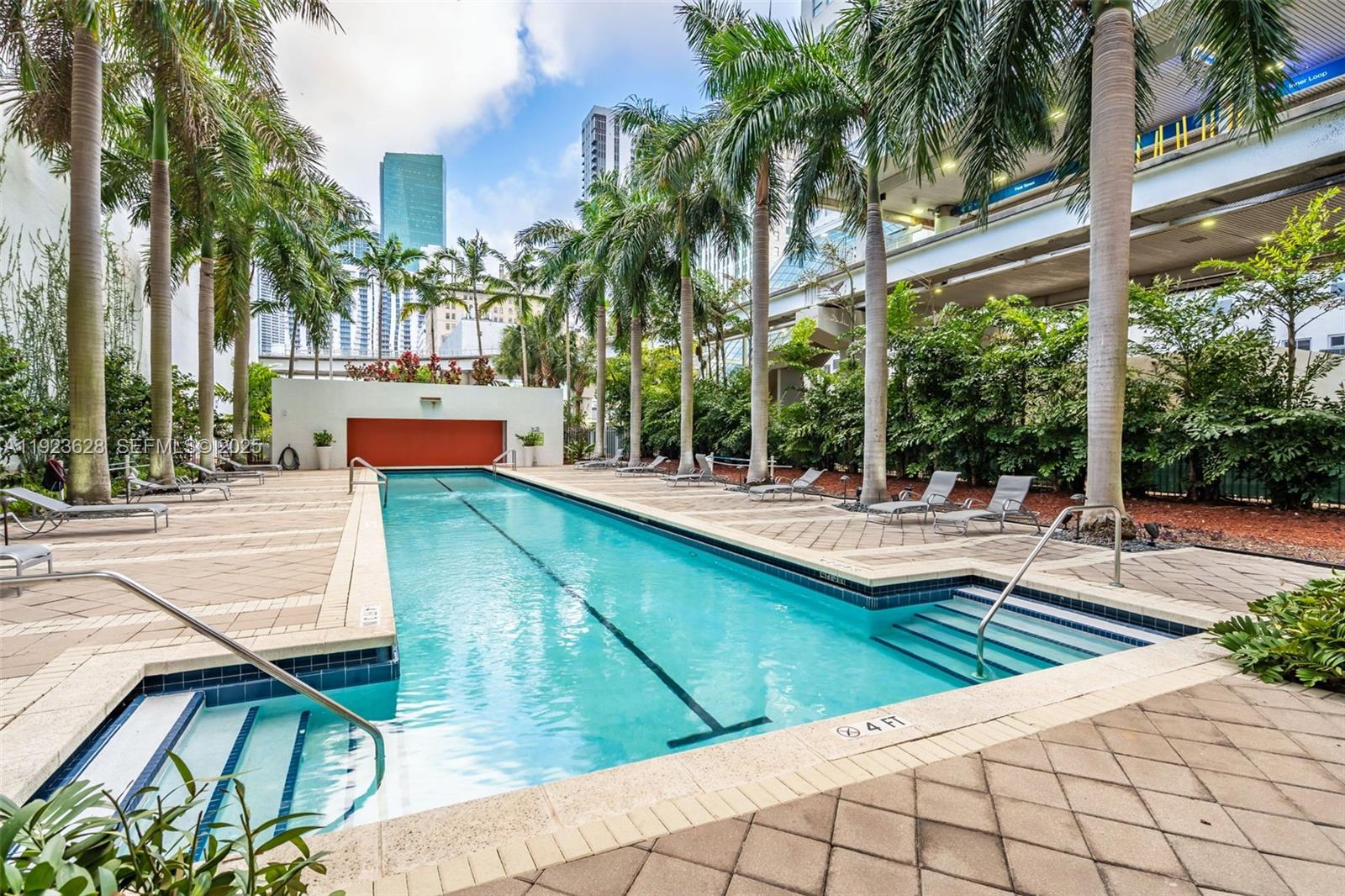 133 NE 2nd Ave #3610 Miami, FL 33132