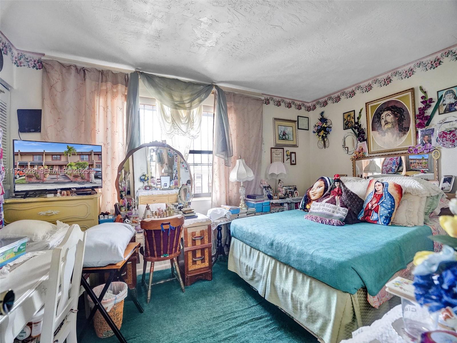 2770 NW 193rd Ter Miami Gardens, FL 33056