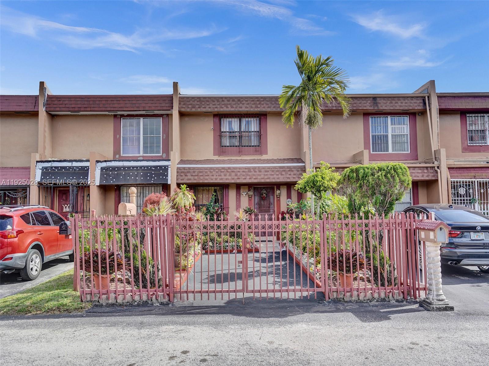 2770 NW 193rd Ter Miami Gardens, FL 33056