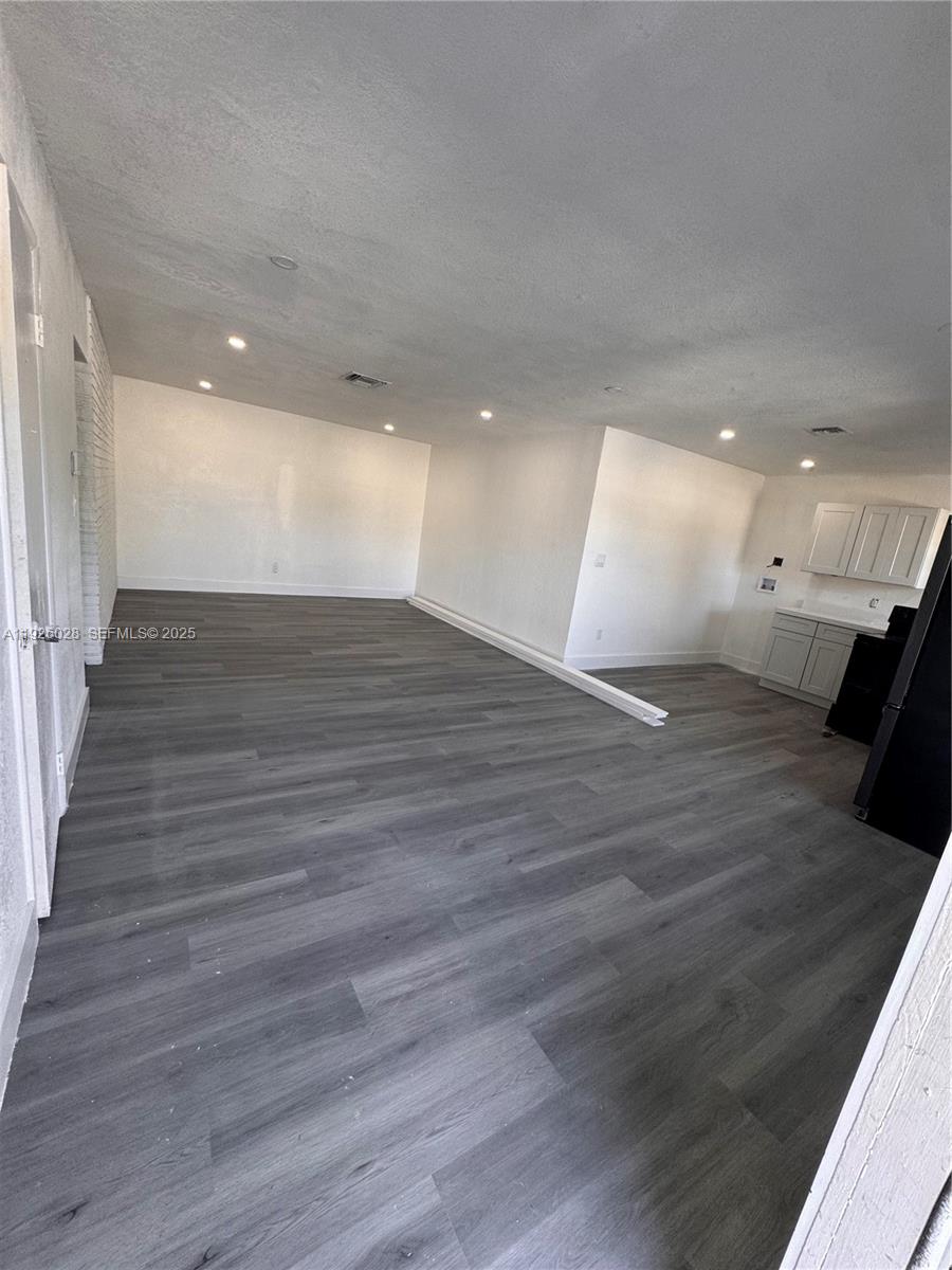 4490 NW 171st Ter Miami Gardens, FL 33055