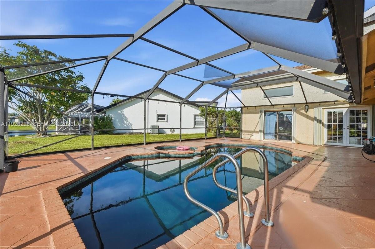 8213 Cassia Ter Tamarac, FL 33321