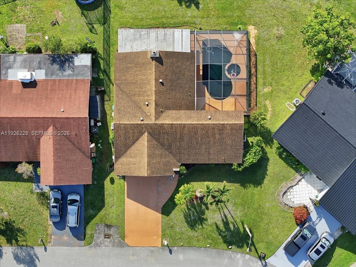 8213 Cassia Ter Tamarac, FL 33321