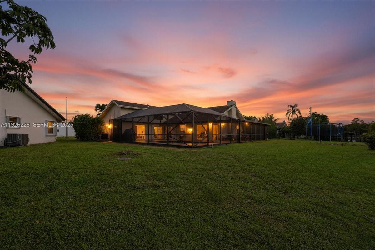 8213 Cassia Ter Tamarac, FL 33321