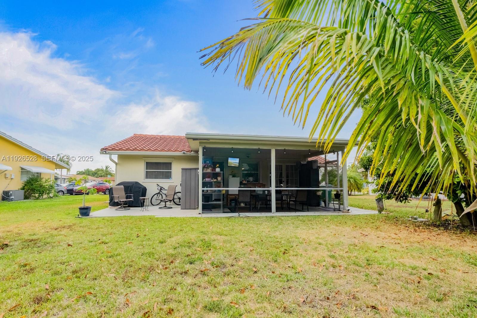 7002 NW 95th Ave Tamarac, FL 33321