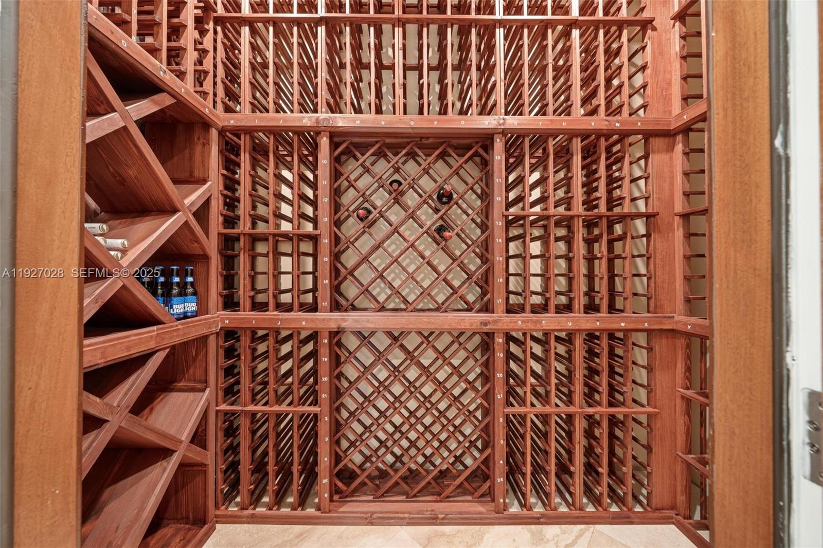 6890 SW 94th St Pinecrest, FL 33156