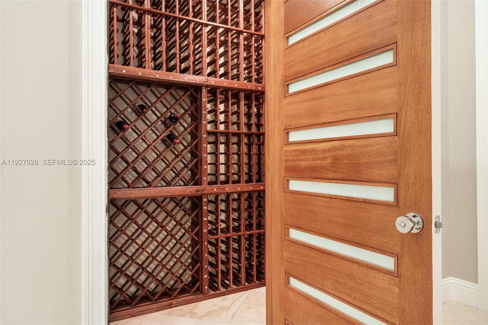 6890 SW 94th St Pinecrest, FL 33156