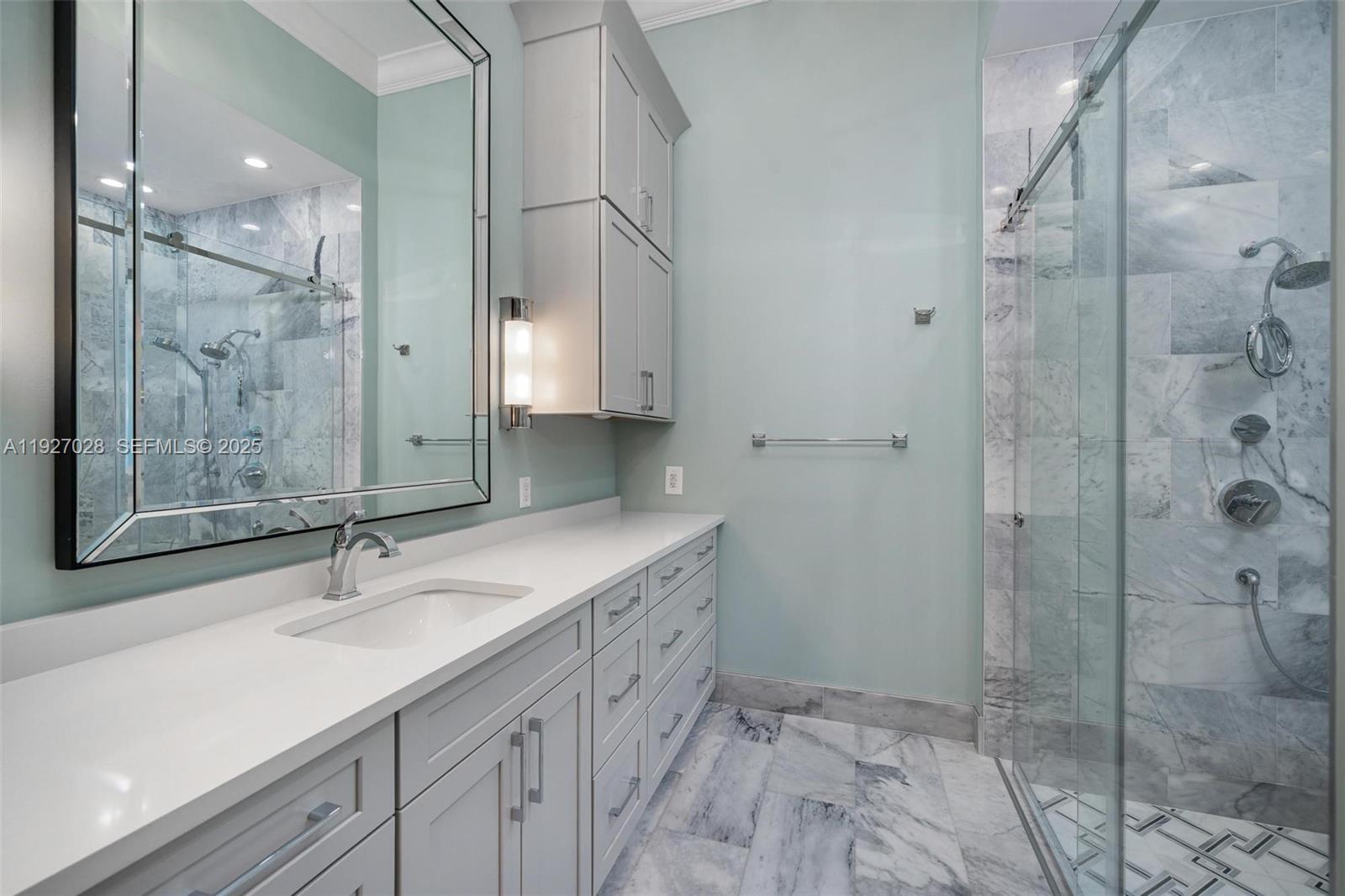 6890 SW 94th St Pinecrest, FL 33156